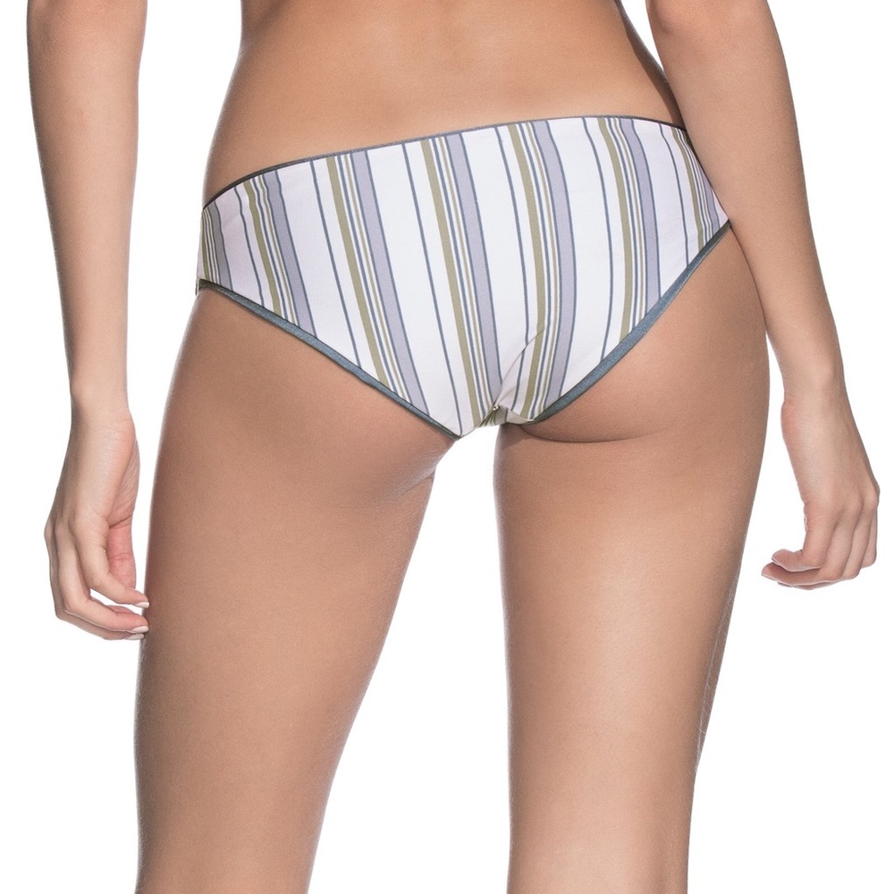 Maaji NWT Swim Bottoms Reversible